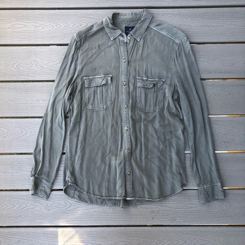 american eagle button up shirt